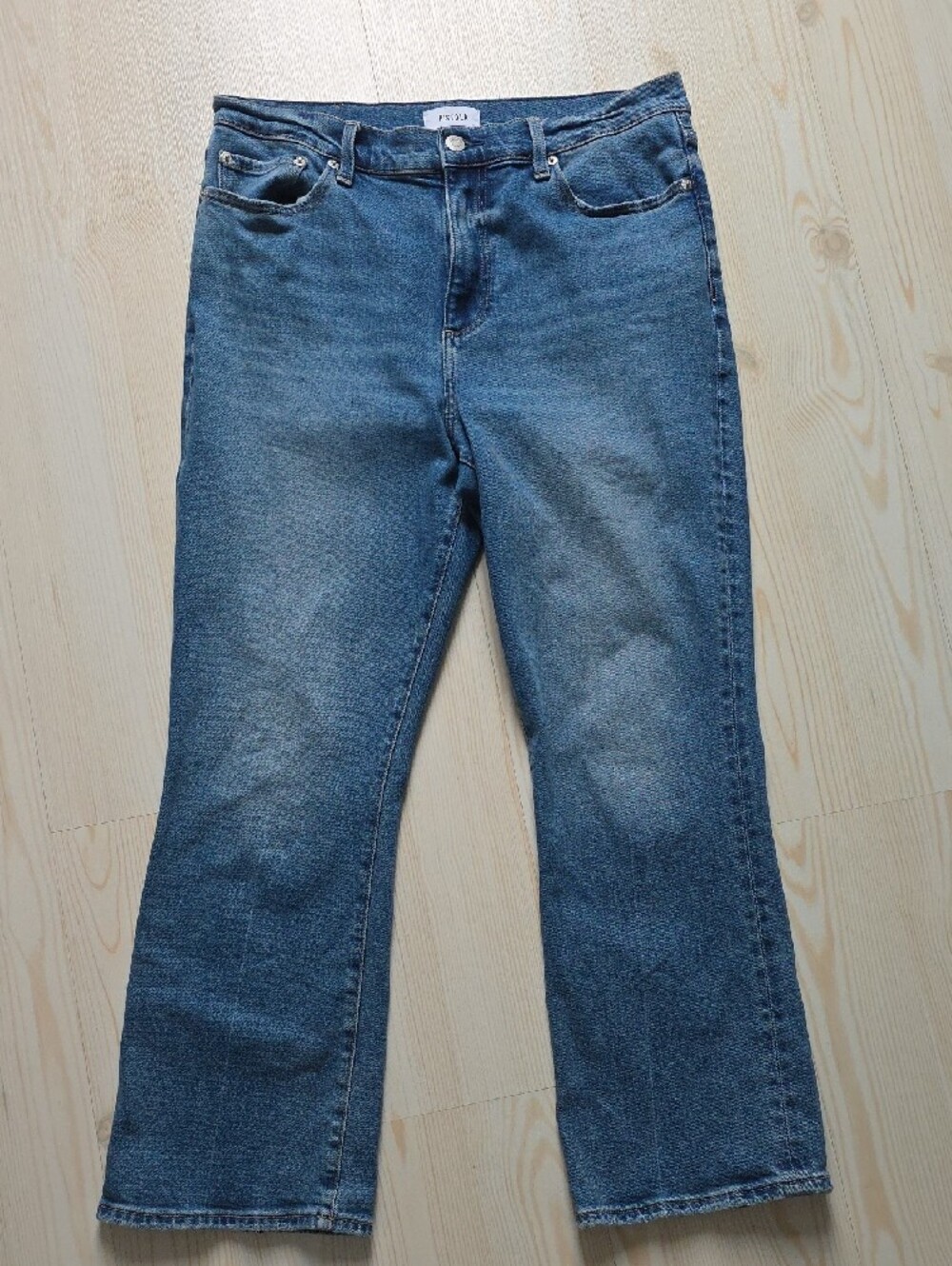 Pistola High-Rise Straight Crop Jeans in Light Blue Midtown Wash Size 31